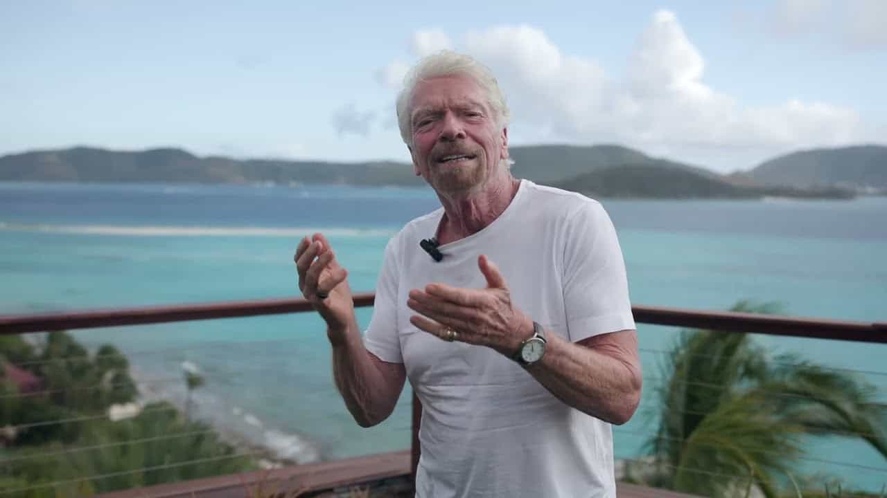 Beeld uit de video: Richard Branson x Jacobsen
