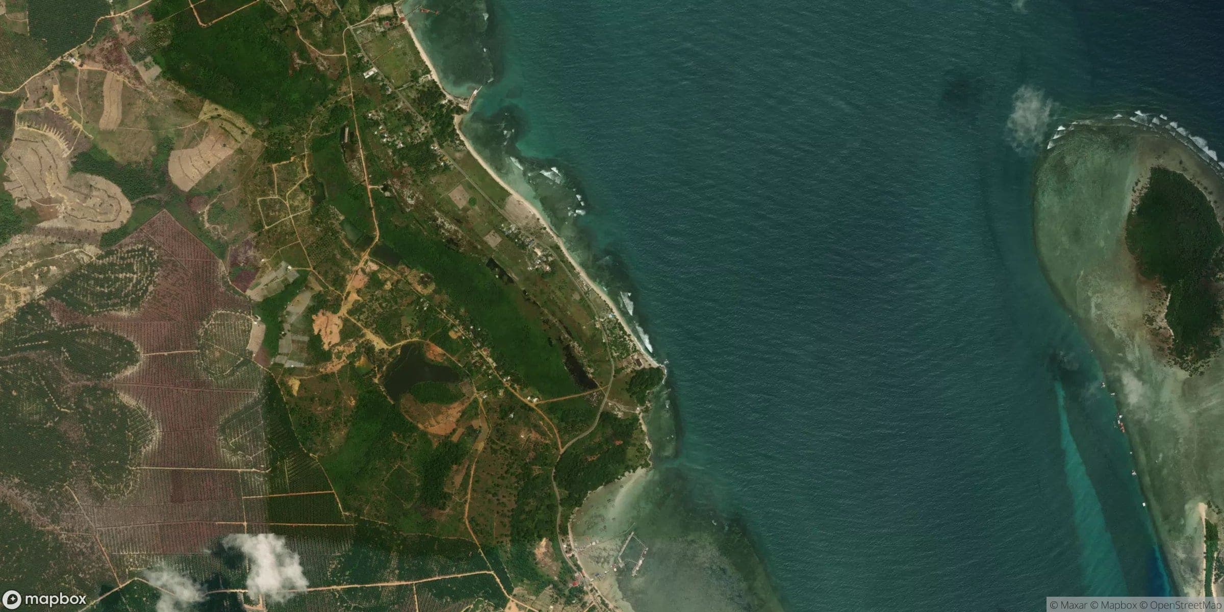 Luchtfoto van Argo Beach, Bintan