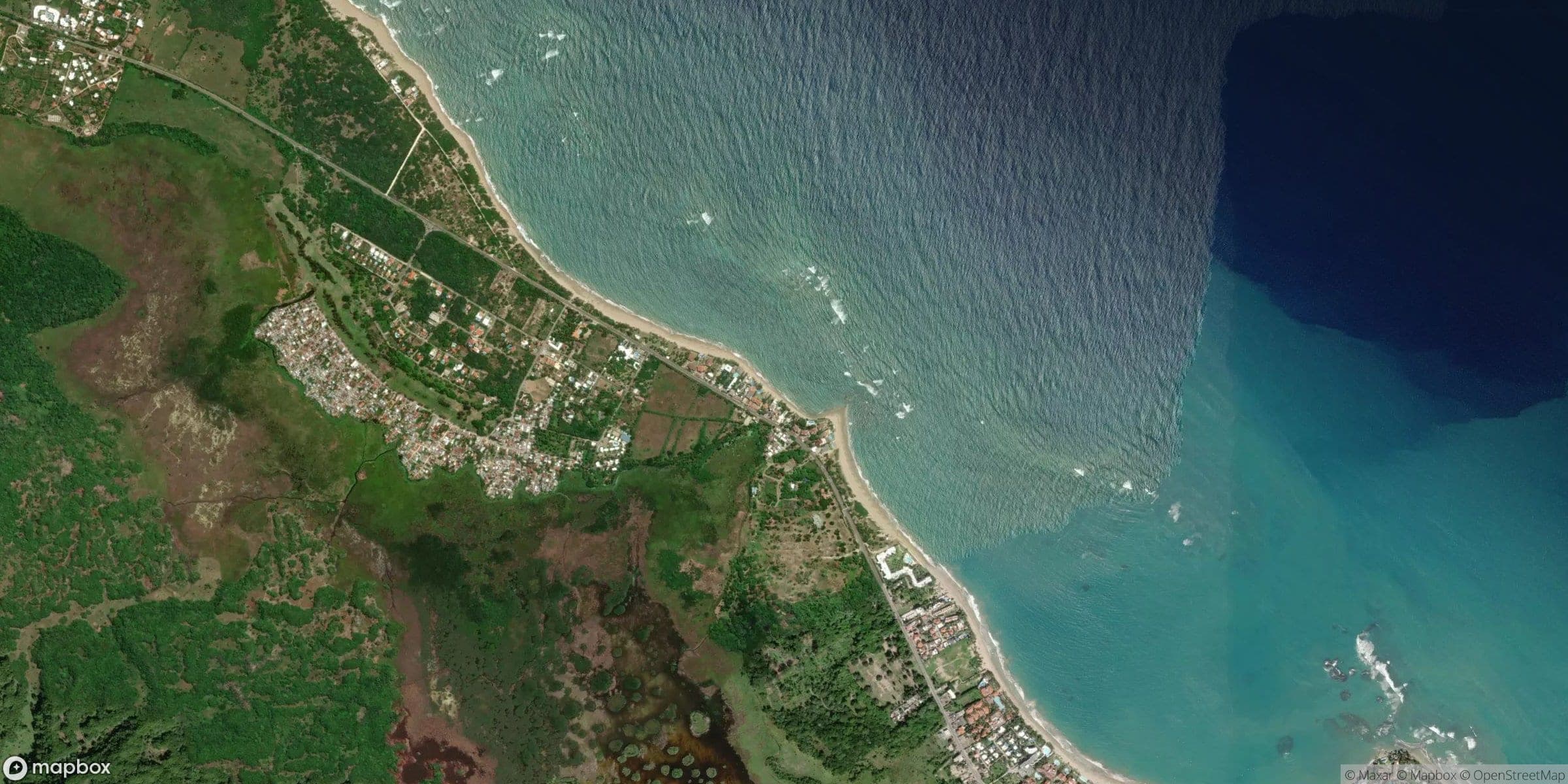 Luchtfoto van Cabarete, Kite Beach