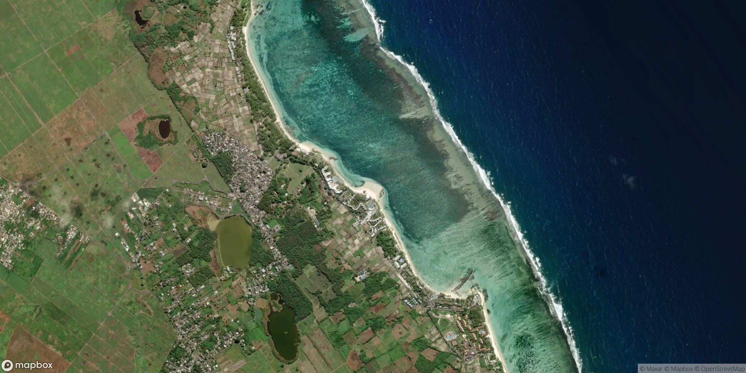 Luchtfoto van Mauritius, Belle Mare