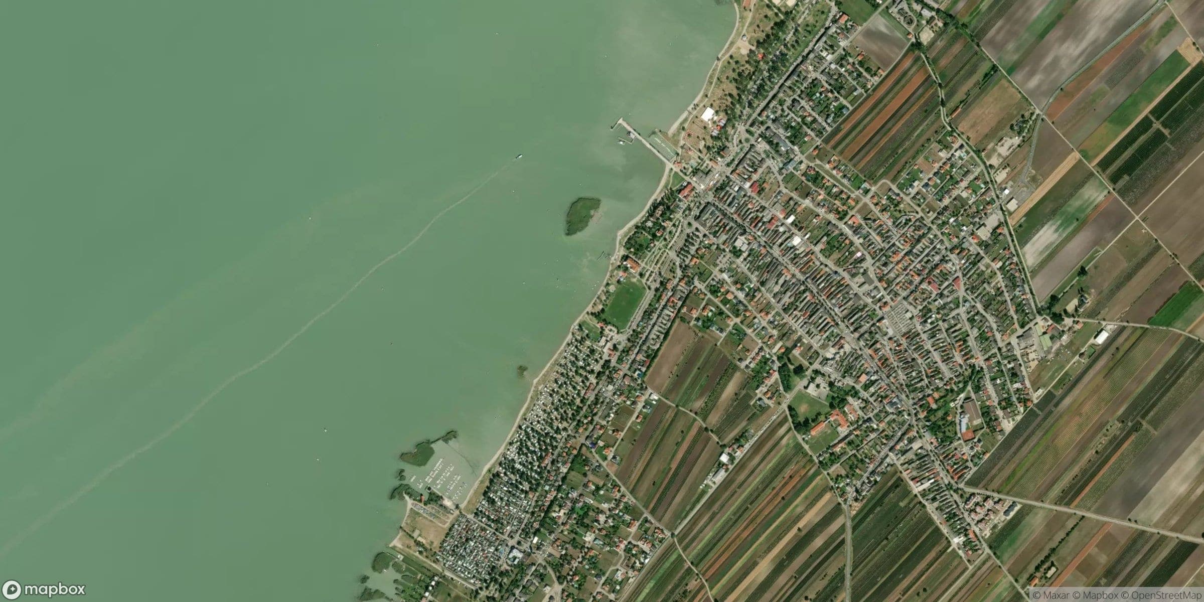 Luchtfoto van Neusiedler See - Podersdorf