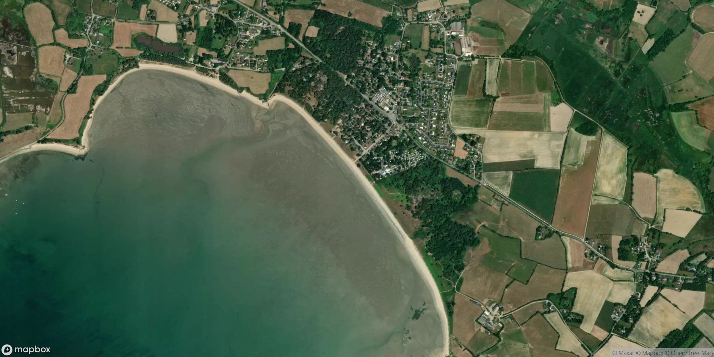 Luchtfoto van Pont Mahé