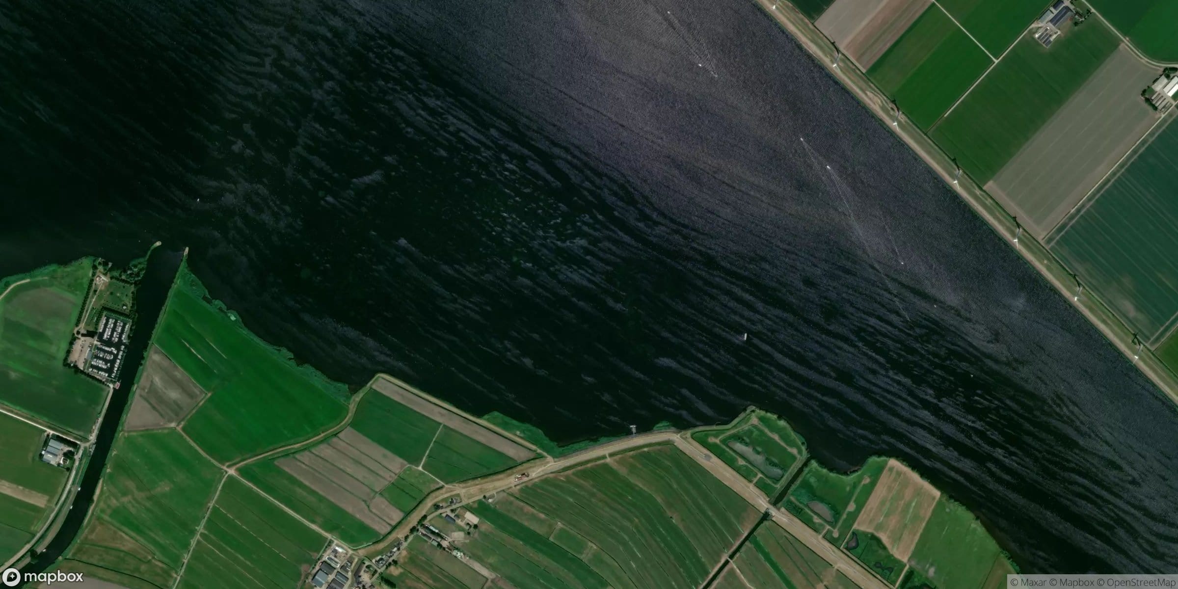 Satelliet van Eemmeer - Bunschoten IJskiten/Snowkiten