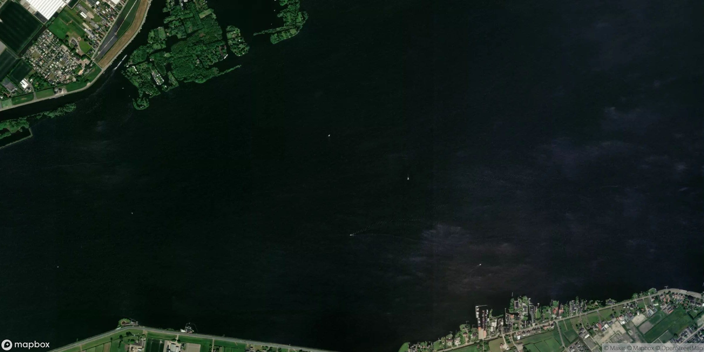 Satelliet van Westeinderplassen